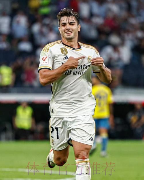 米兰赛季末可2200万欧买断迪亚斯 皇马有权回购 米兰赛季末可2200万欧买断迪亚斯 皇马有权回购